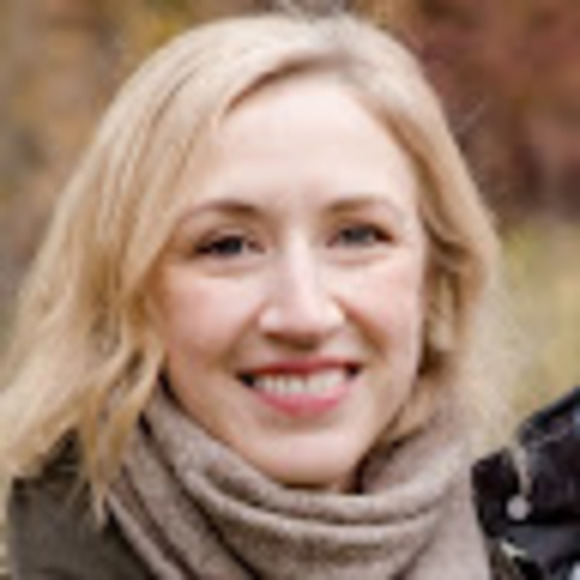 Meet your Posher, Liz - Picture 1 of 1